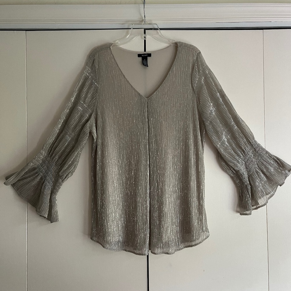 Alfani fancy top
